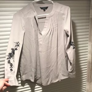 NWOT Vera Wang Blouse